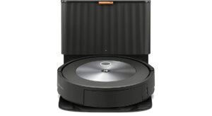 Read more about the article iRobot Roomba j7+, recensione e prezzo